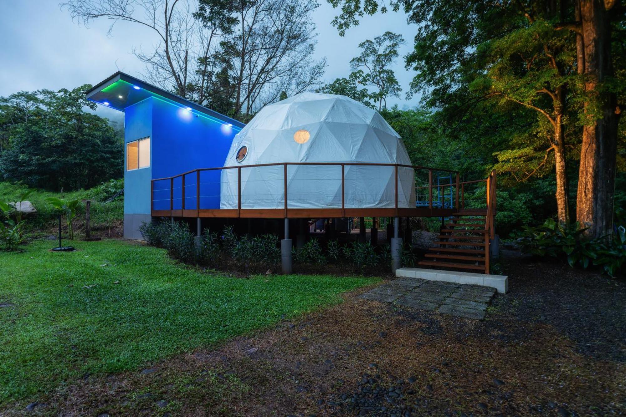 Bitzu Dome-Bijagua Riverside Glamping Eksteriør billede